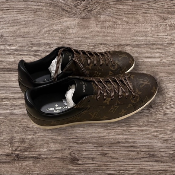 Like New Lou Vuitton Luximbog Sneakers - Picture 5 of 11